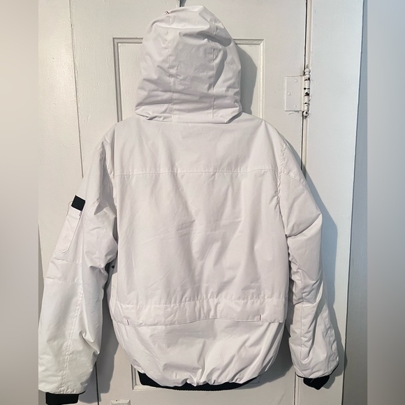 WHITE PUFFY JACKET - Picture 3 of 3